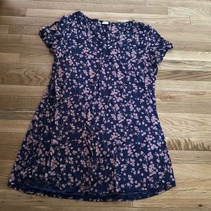 Blue with pink flowers Some cool nights sleepshirt. Size is XL